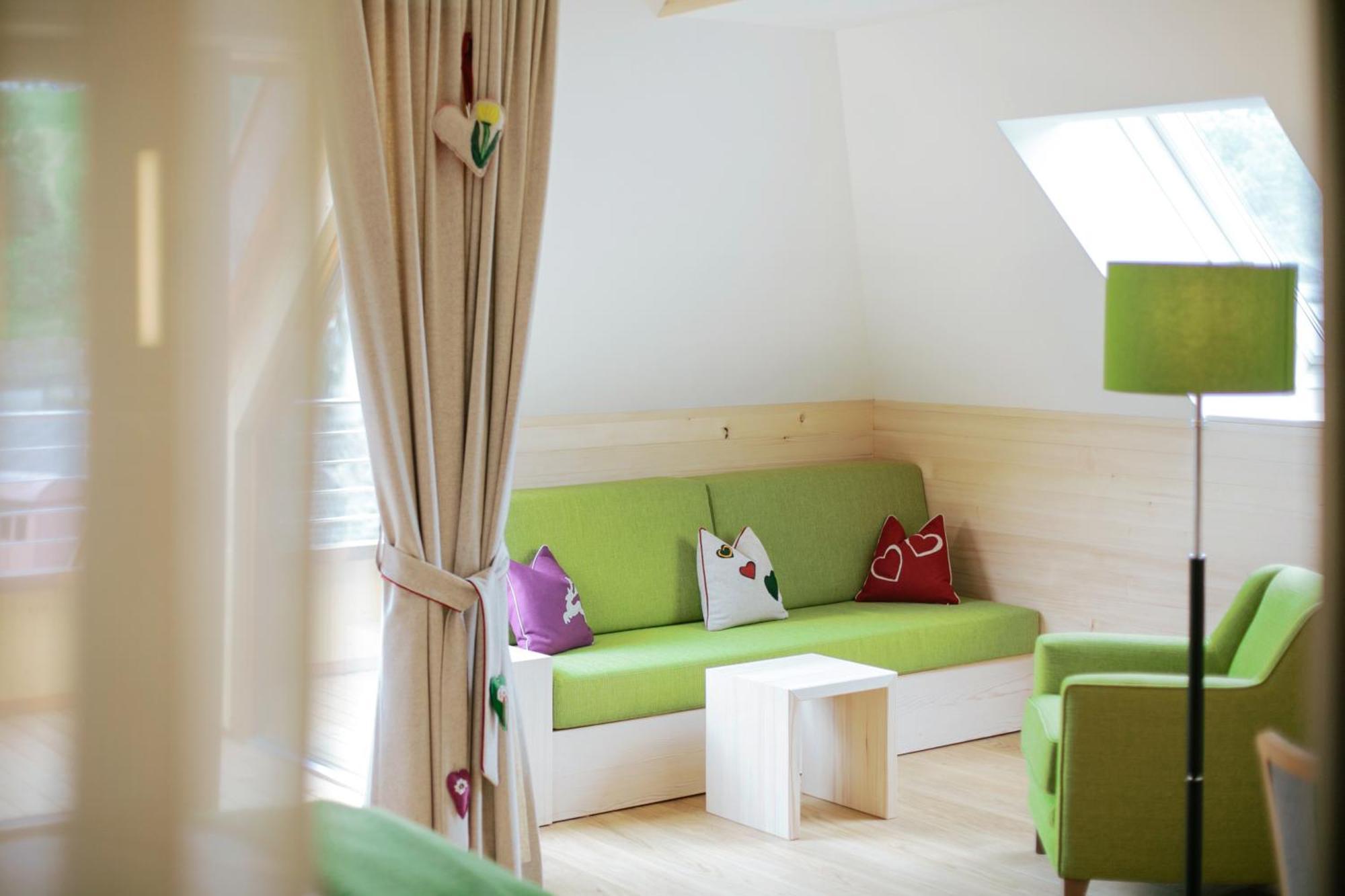 Hotel Gasthof Zur Post سانكت جيلجن المظهر الخارجي الصورة